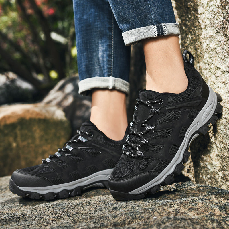 Men's Outdoor Hiking Shoes – Breathable Waterproof Low-Cut Walking Shoes with Non-Slip Traction, Abrasion-Proof Build & Orthopedic Wide Toe Arch Support